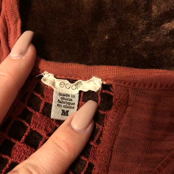 Ecote rust color cropped tank with mesh detail - Picture 2 of 5